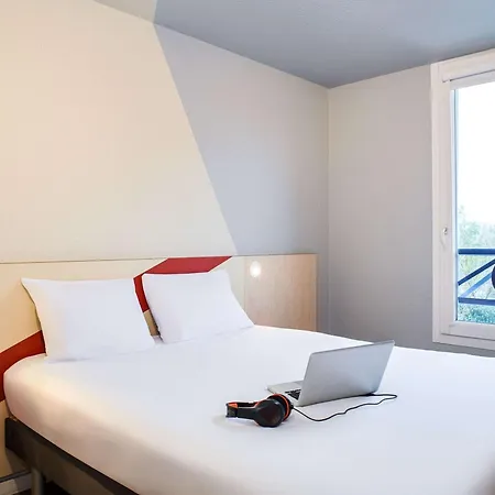 Ibis Budget Nantes Ouest Atlantis Hotel 2*
