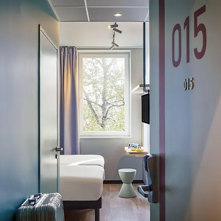 Hotel Ibis Budget Nantes Ouest 2*