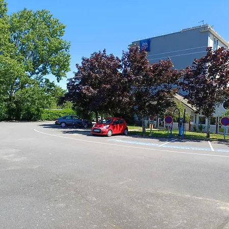 Ibis Budget Nantes Ouest Atlantis Hotel