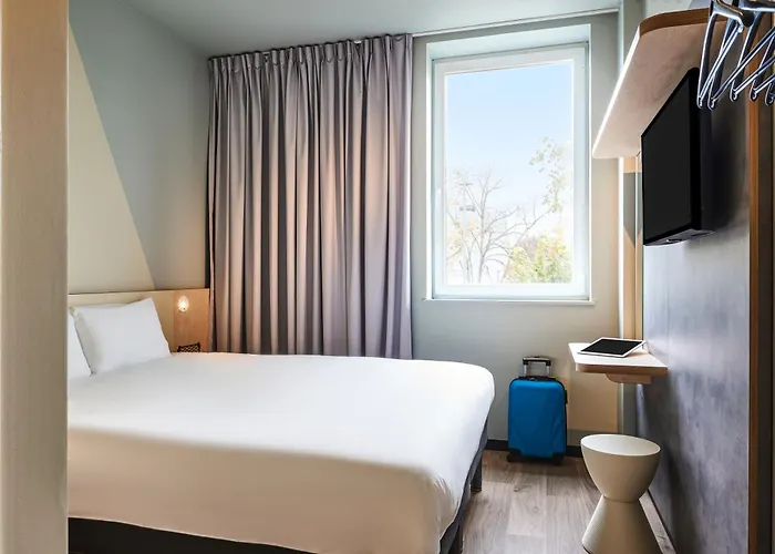 Hotel Ibis Budget Nantes Ouest Atlantis 2*