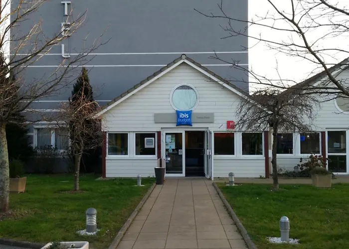Ibis Budget Nantes Ouest Atlantis Hotel 2*